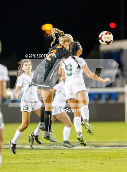 Thumbnail 3 in Leigh vs Los Gatos (Avaya High School Series) photogallery.