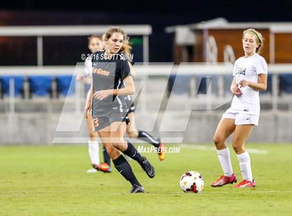 Thumbnail 3 in Leigh vs Los Gatos (Avaya High School Series) photogallery.