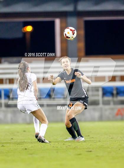 Thumbnail 1 in Leigh vs Los Gatos (Avaya High School Series) photogallery.