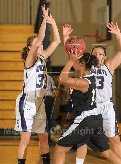 Thumbnail 2 in Rangeview vs. Arvada West photogallery.