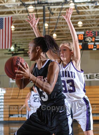 Thumbnail 1 in Rangeview vs. Arvada West photogallery.