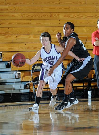 Thumbnail 3 in Rangeview vs. Arvada West photogallery.