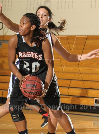 Thumbnail 3 in Rangeview vs. Arvada West photogallery.