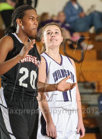 Thumbnail 1 in Rangeview vs. Arvada West photogallery.