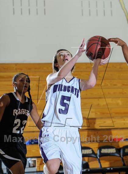 Thumbnail 1 in Rangeview vs. Arvada West photogallery.