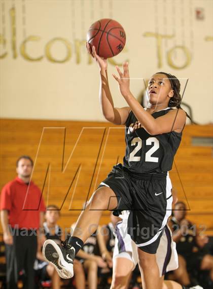 Thumbnail 2 in Rangeview vs. Arvada West photogallery.