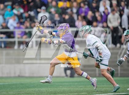 Thumbnail 3 in Issaquah vs. Skyline (WIAA 4A Final) photogallery.