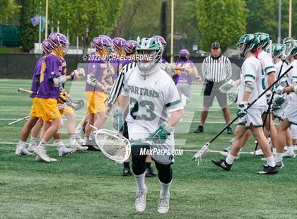 Thumbnail 1 in Issaquah vs. Skyline (WIAA 4A Final) photogallery.