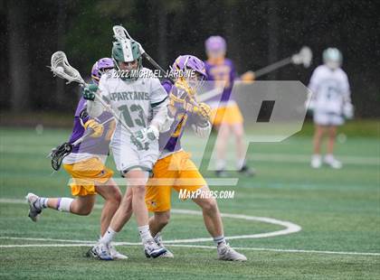 Thumbnail 2 in Issaquah vs. Skyline (WIAA 4A Final) photogallery.