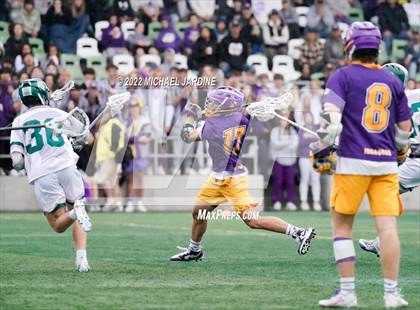 Thumbnail 3 in Issaquah vs. Skyline (WIAA 4A Final) photogallery.