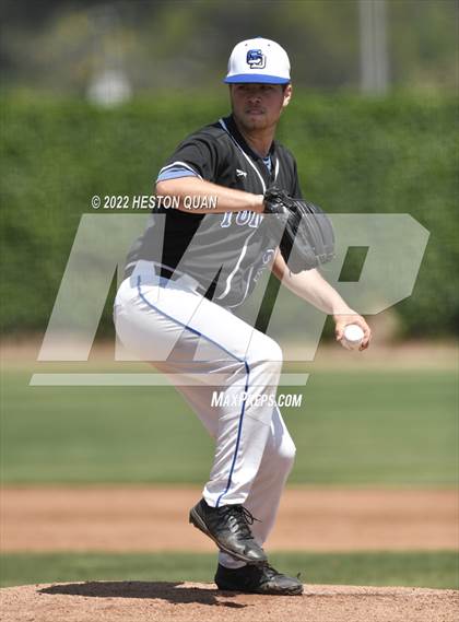 Thumbnail 2 in La Jolla Country Day vs. Horizon (Diamond National Classic) photogallery.