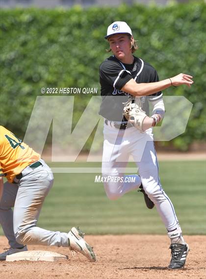 Thumbnail 2 in La Jolla Country Day vs. Horizon (Diamond National Classic) photogallery.
