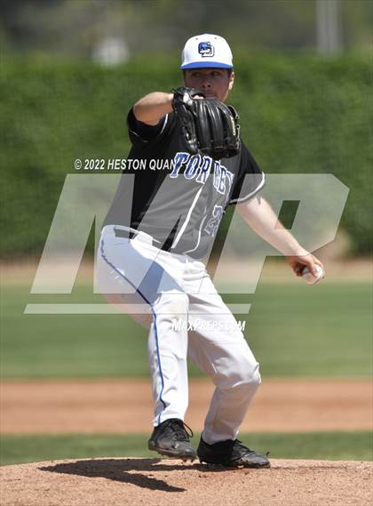 Thumbnail 2 in La Jolla Country Day vs. Horizon (Diamond National Classic) photogallery.