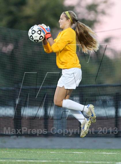 Thumbnail 1 in Honeoye Falls-Lima vs. Sutherland (Pittsford) photogallery.