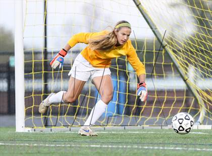 Thumbnail 3 in Honeoye Falls-Lima vs. Sutherland (Pittsford) photogallery.