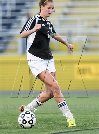 Thumbnail 2 in Honeoye Falls-Lima vs. Sutherland (Pittsford) photogallery.