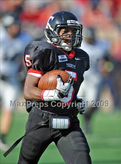 Thumbnail 1 in Martin vs. Trinity (Teaxs 5A Region I D1 Playoffs) photogallery.