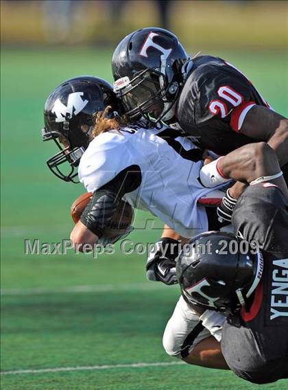 Thumbnail 1 in Martin vs. Trinity (Teaxs 5A Region I D1 Playoffs) photogallery.