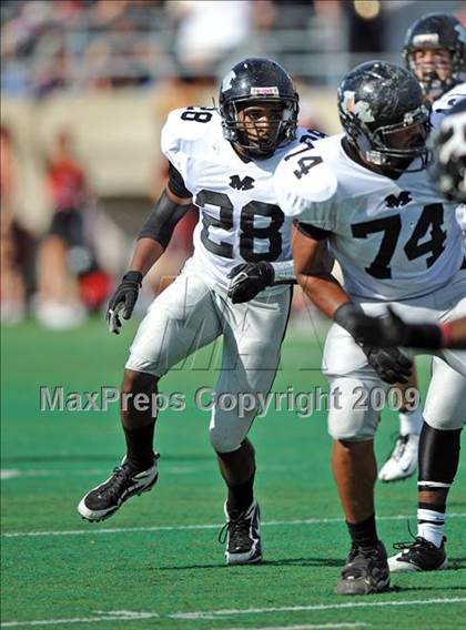 Thumbnail 1 in Martin vs. Trinity (Teaxs 5A Region I D1 Playoffs) photogallery.