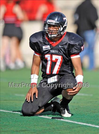Thumbnail 2 in Martin vs. Trinity (Teaxs 5A Region I D1 Playoffs) photogallery.