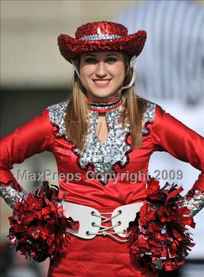 Thumbnail 2 in Martin vs. Trinity (Teaxs 5A Region I D1 Playoffs) photogallery.