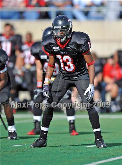 Thumbnail 2 in Martin vs. Trinity (Teaxs 5A Region I D1 Playoffs) photogallery.