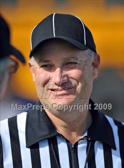 Thumbnail 1 in Martin vs. Trinity (Teaxs 5A Region I D1 Playoffs) photogallery.