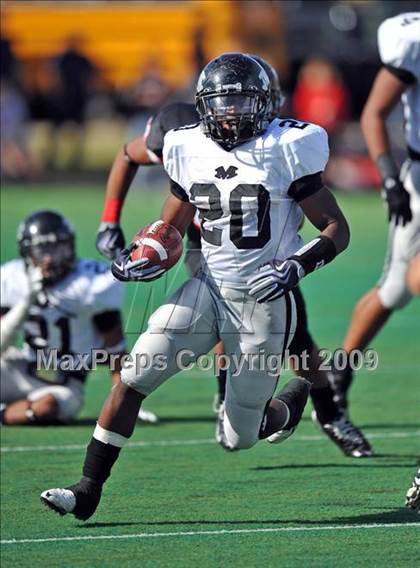 Thumbnail 1 in Martin vs. Trinity (Teaxs 5A Region I D1 Playoffs) photogallery.