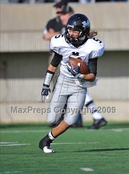 Thumbnail 1 in Martin vs. Trinity (Teaxs 5A Region I D1 Playoffs) photogallery.