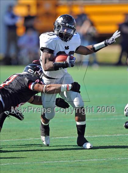 Thumbnail 3 in Martin vs. Trinity (Teaxs 5A Region I D1 Playoffs) photogallery.