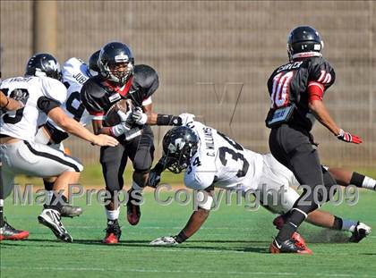 Thumbnail 2 in Martin vs. Trinity (Teaxs 5A Region I D1 Playoffs) photogallery.