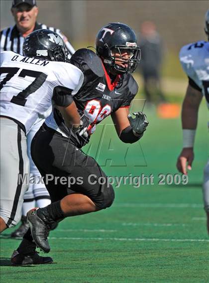 Thumbnail 3 in Martin vs. Trinity (Teaxs 5A Region I D1 Playoffs) photogallery.