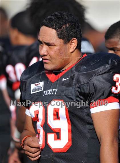 Thumbnail 2 in Martin vs. Trinity (Teaxs 5A Region I D1 Playoffs) photogallery.