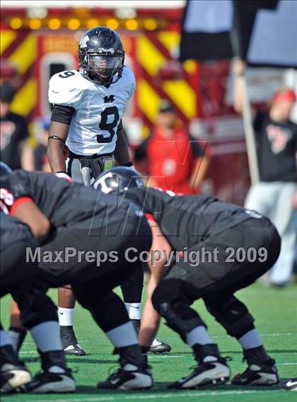 Thumbnail 3 in Martin vs. Trinity (Teaxs 5A Region I D1 Playoffs) photogallery.