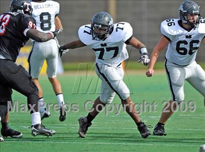 Thumbnail 1 in Martin vs. Trinity (Teaxs 5A Region I D1 Playoffs) photogallery.