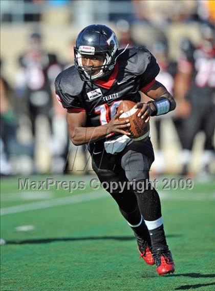 Thumbnail 1 in Martin vs. Trinity (Teaxs 5A Region I D1 Playoffs) photogallery.