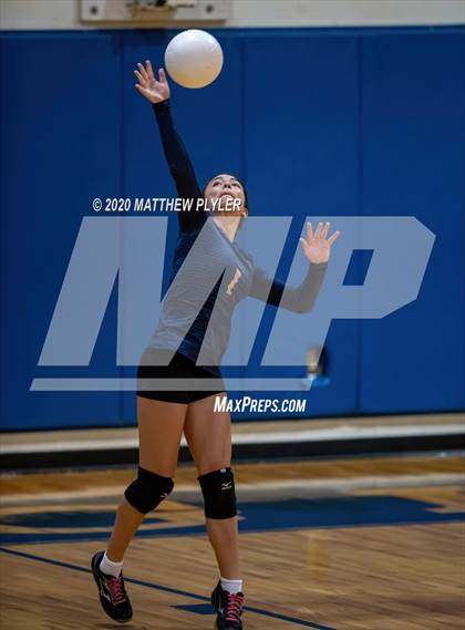 Thumbnail 3 in Southeastern HomeSchool @ Fayetteville Academy (Senior Night) photogallery.