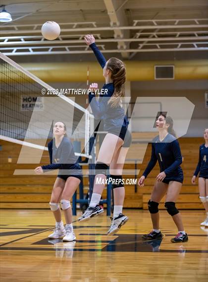 Thumbnail 1 in Southeastern HomeSchool @ Fayetteville Academy (Senior Night) photogallery.