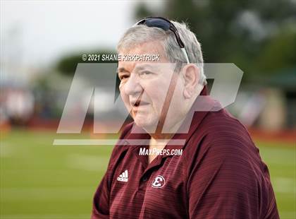 Thumbnail 1 in Ennis @ Waxahachie photogallery.