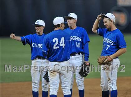 Thumbnail 1 in El Toro vs. Esperanza (Hard 9 National Classic) photogallery.