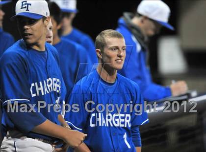 Thumbnail 2 in El Toro vs. Esperanza (Hard 9 National Classic) photogallery.