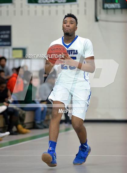 Thumbnail 2 in Hammonton vs Freehold Township (MLK Joe Divito Invitational Showcase) photogallery.