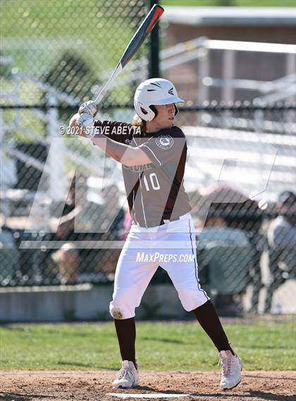 Thumbnail 3 in Grandview @ Cherokee Trail photogallery.