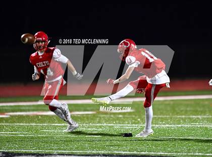 Thumbnail 2 in Rivercrest vs. Heber Springs (AAA 4A 2nd Round Playoff) photogallery.