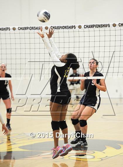 Thumbnail 3 in St. Monica Academy vs Tarbut V'Torah (CIF SS D5A Final) photogallery.