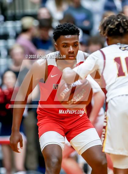 Thumbnail 1 in Clovis West vs. San Joaquin Memorial (CIF Open Division Central Section Championship) photogallery.