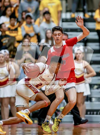 Thumbnail 1 in Clovis West vs. San Joaquin Memorial (CIF Open Division Central Section Championship) photogallery.