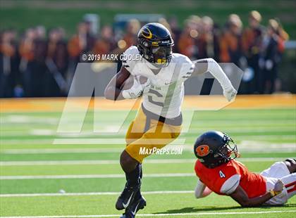 Thumbnail 1 in Rockwall vs. Klein Oak (UIL 6A Regional Semifinal) photogallery.