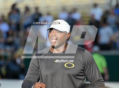 Thumbnail 1 in Rockwall vs. Klein Oak (UIL 6A Regional Semifinal) photogallery.