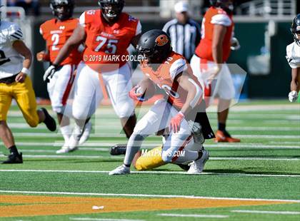 Thumbnail 2 in Rockwall vs. Klein Oak (UIL 6A Regional Semifinal) photogallery.